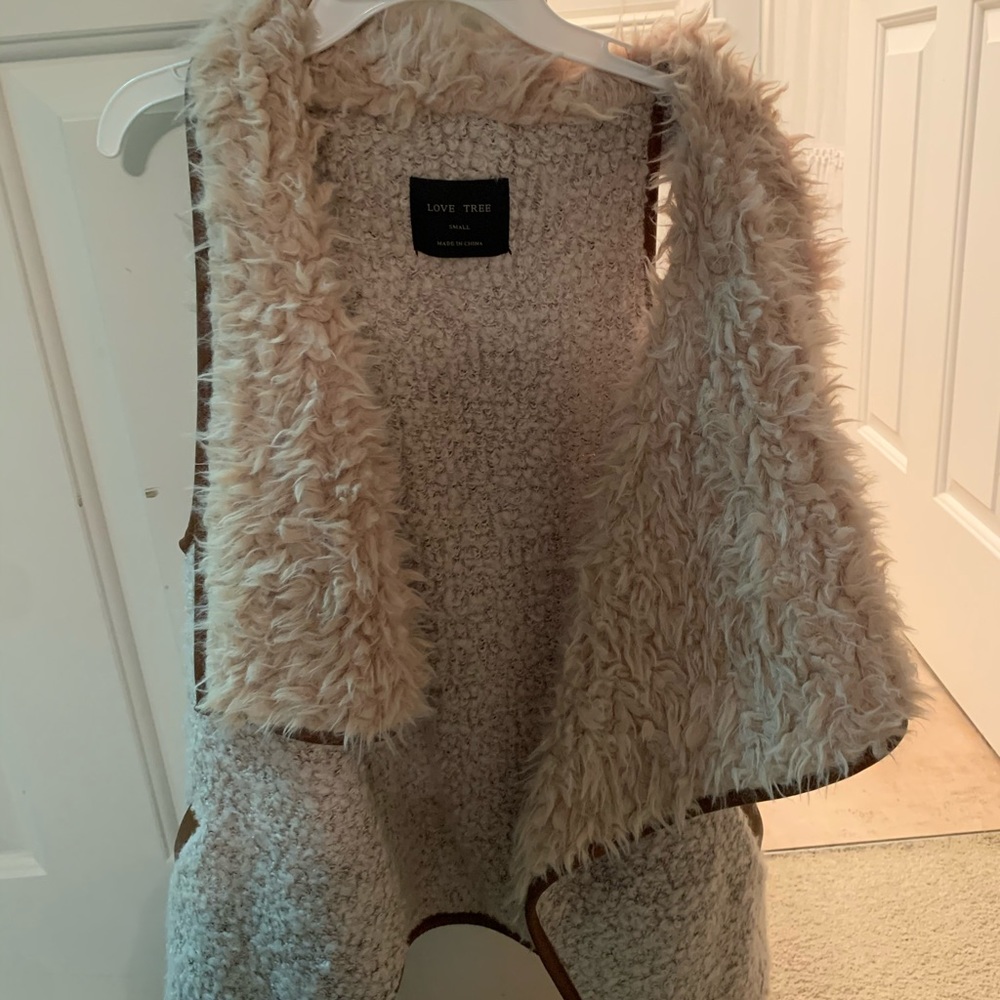 love tree cardigan!